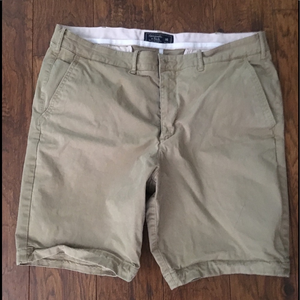Abercrombie and Fitch Khaki Shorts Mid Length Sz36